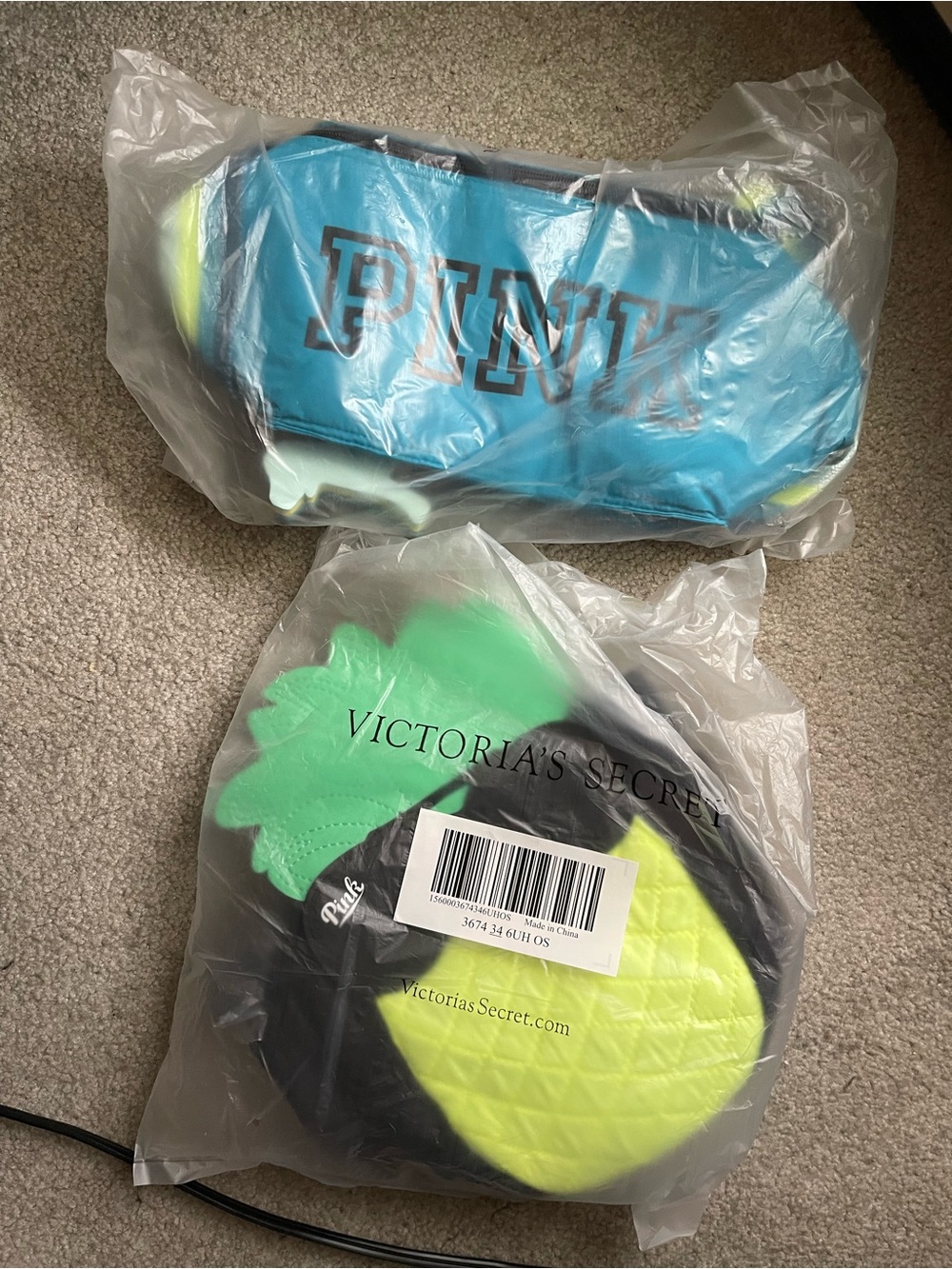 New Victoria secret pink lunch bags